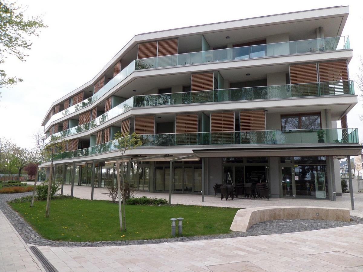 Silver Delux Apartman Balatonfured Exterior photo
