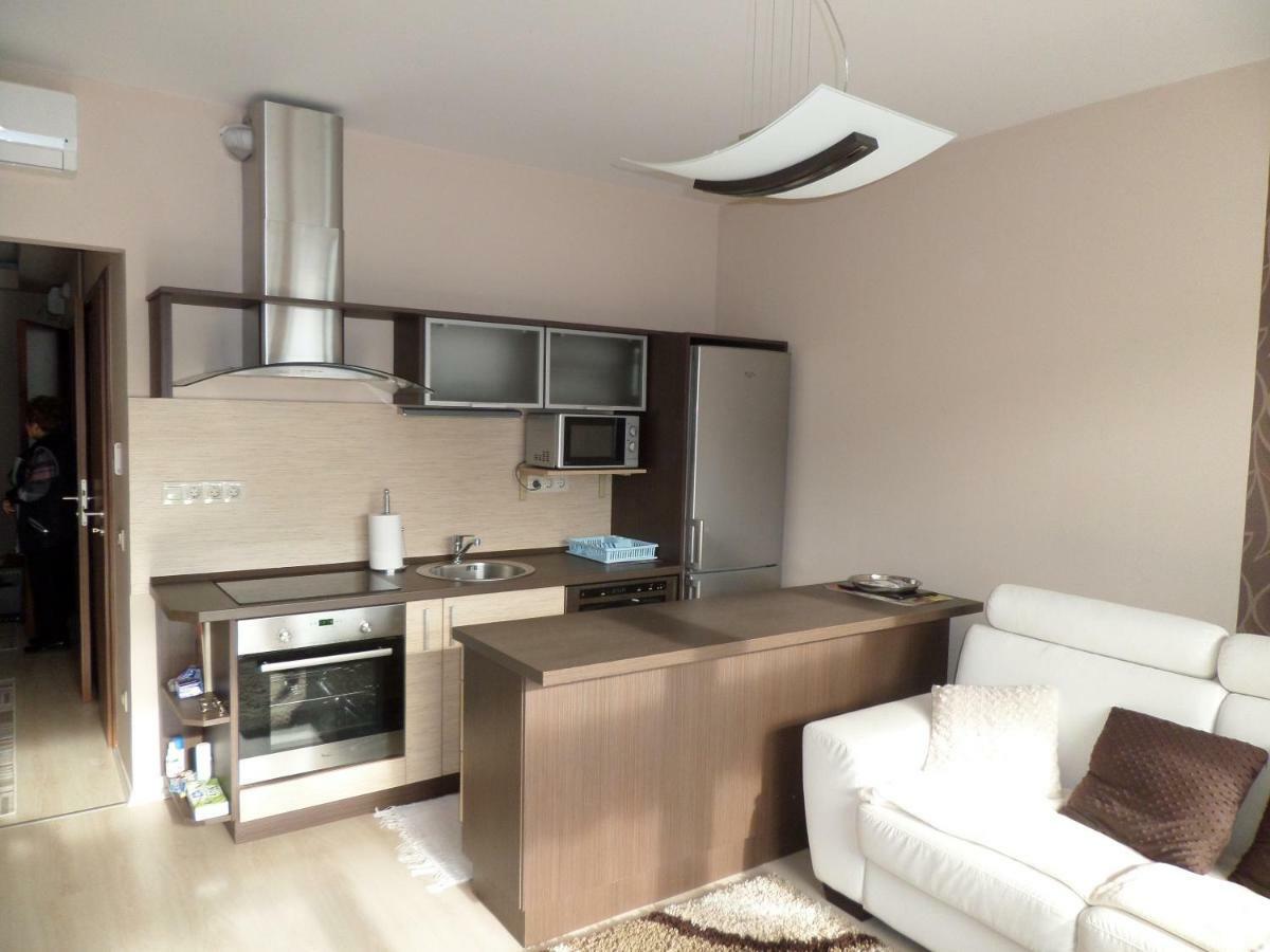 Silver Delux Apartman Balatonfured Exterior photo